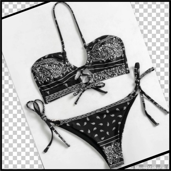 🏝️ Paisley Print Halter Bikini Swimsuit Black with White Set - Picture 2 of 11